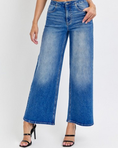 Bow jeans