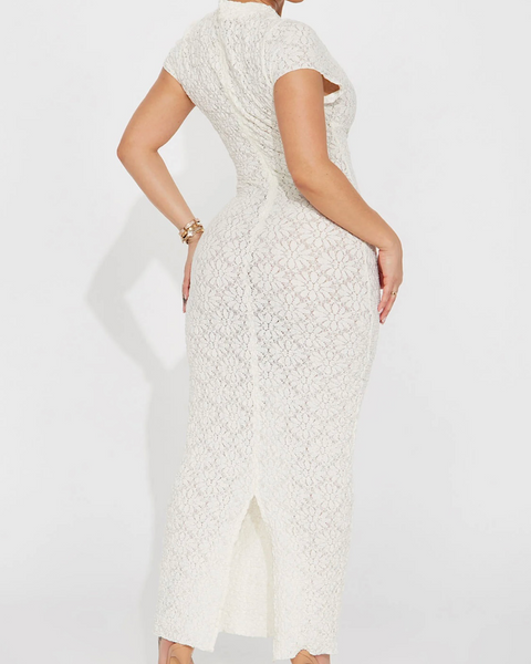 Covered in Lace - Maxi dress