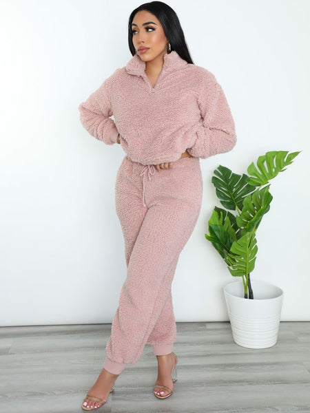 Staying in - Sherpa two piece set